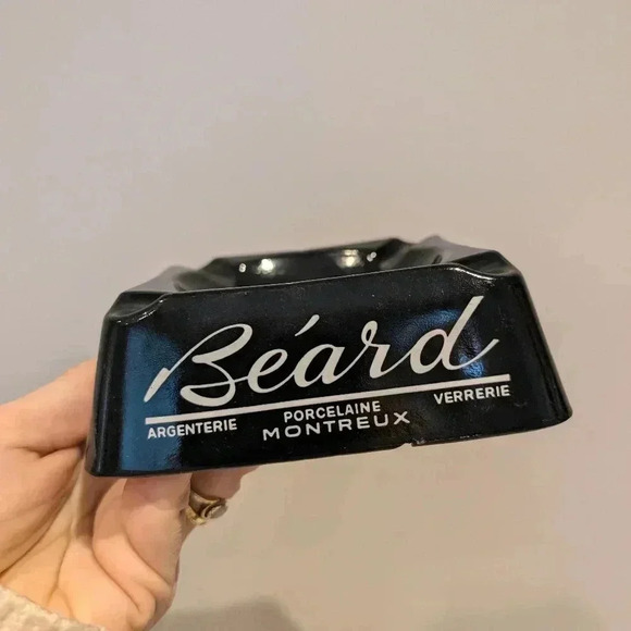 Vintage black ashtray - Picture 2 of 7